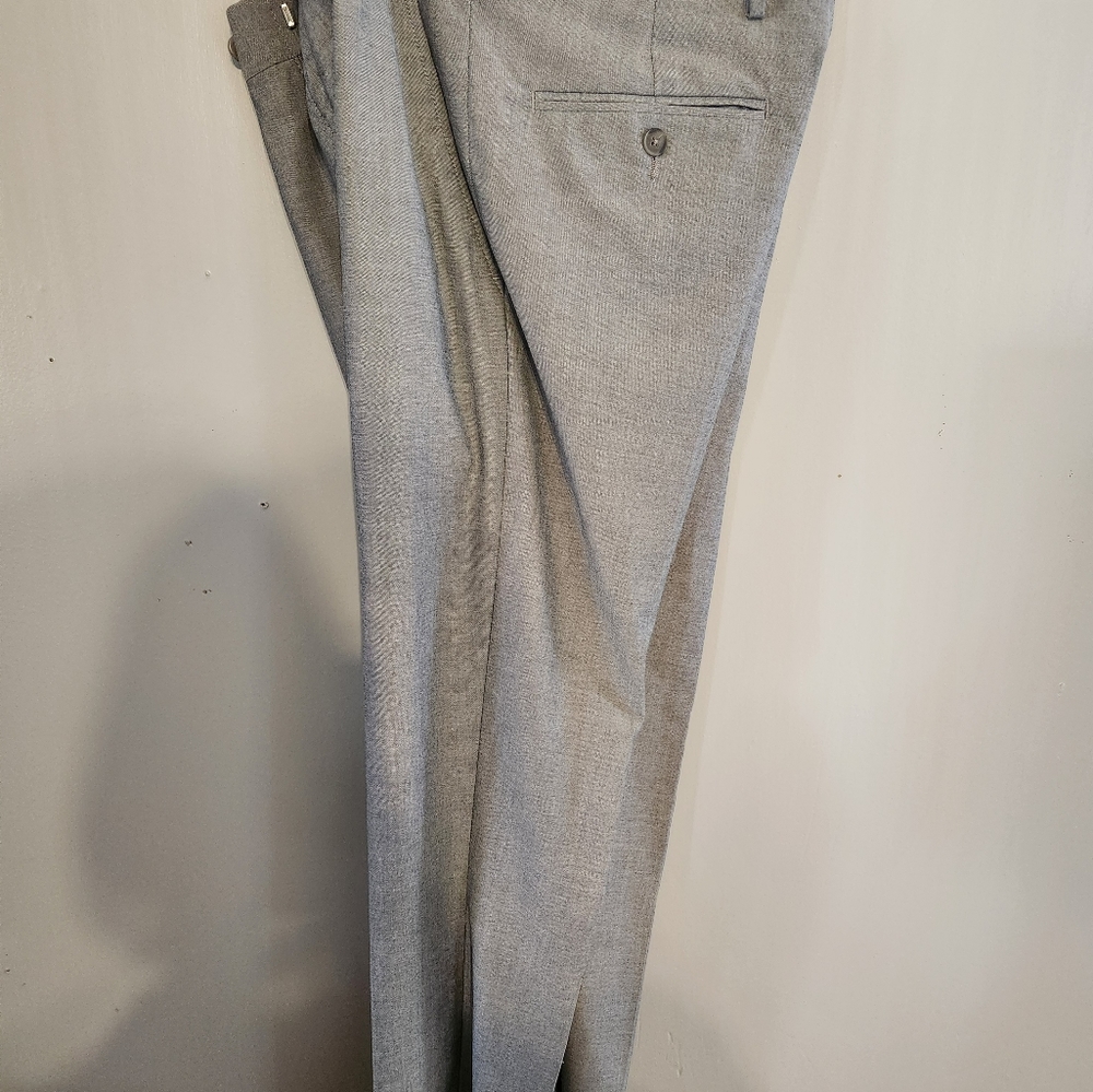 Perry Ellis suit - Picture 7 of 8